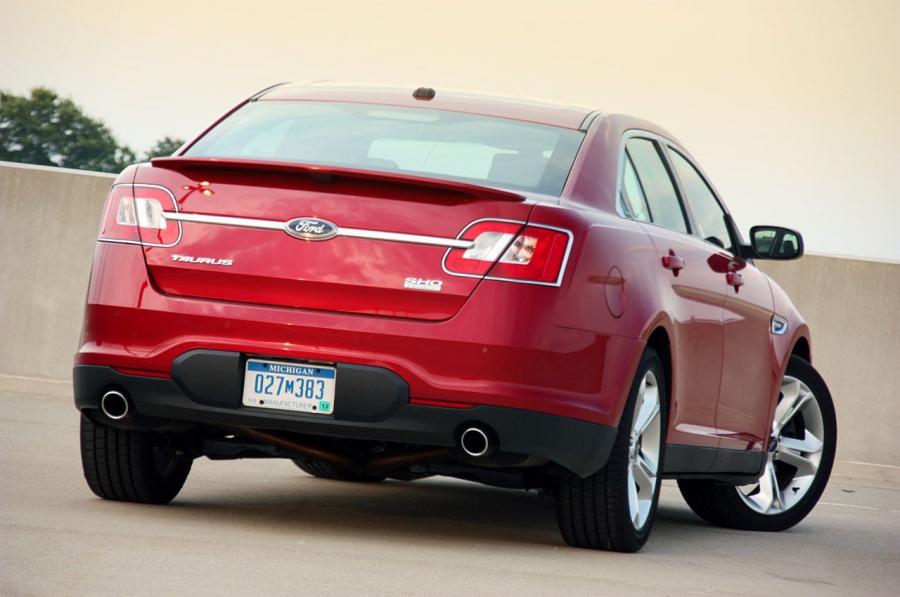  Ford Taurus SHO 2010 года  (фото 67 из 248)